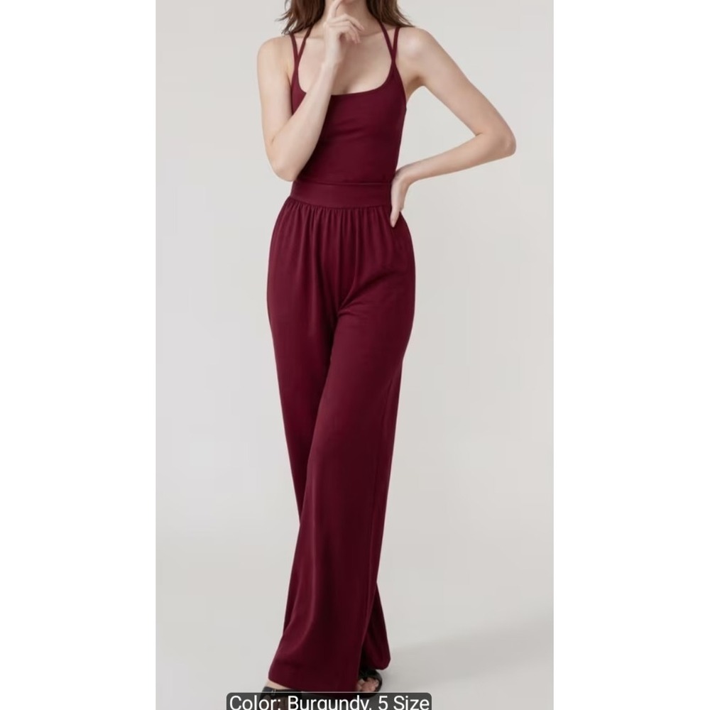 Women's Burgundy Jumpsuit romper EU size L US size 8/10